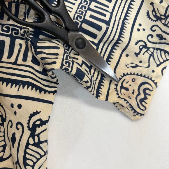 Vintage J Peterman Co XL Handmade Batik Shirt Aztec Reverse Print Summer Resort - Picture 5 of 9